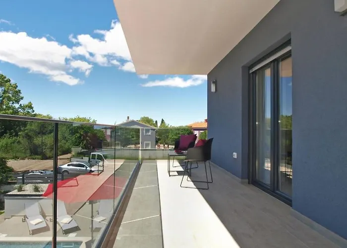 Ema By Guide * Ližnjan