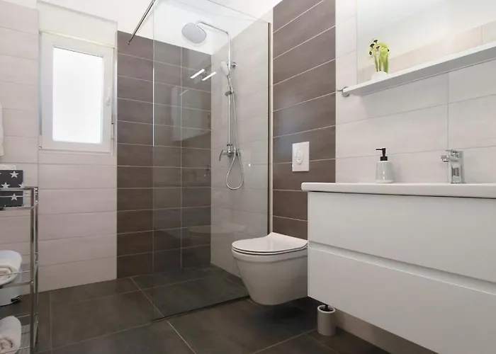 Villa Ema By Guide Ližnjan